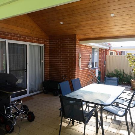 Fortyone - Oceanside Retreat Busselton Esterno foto